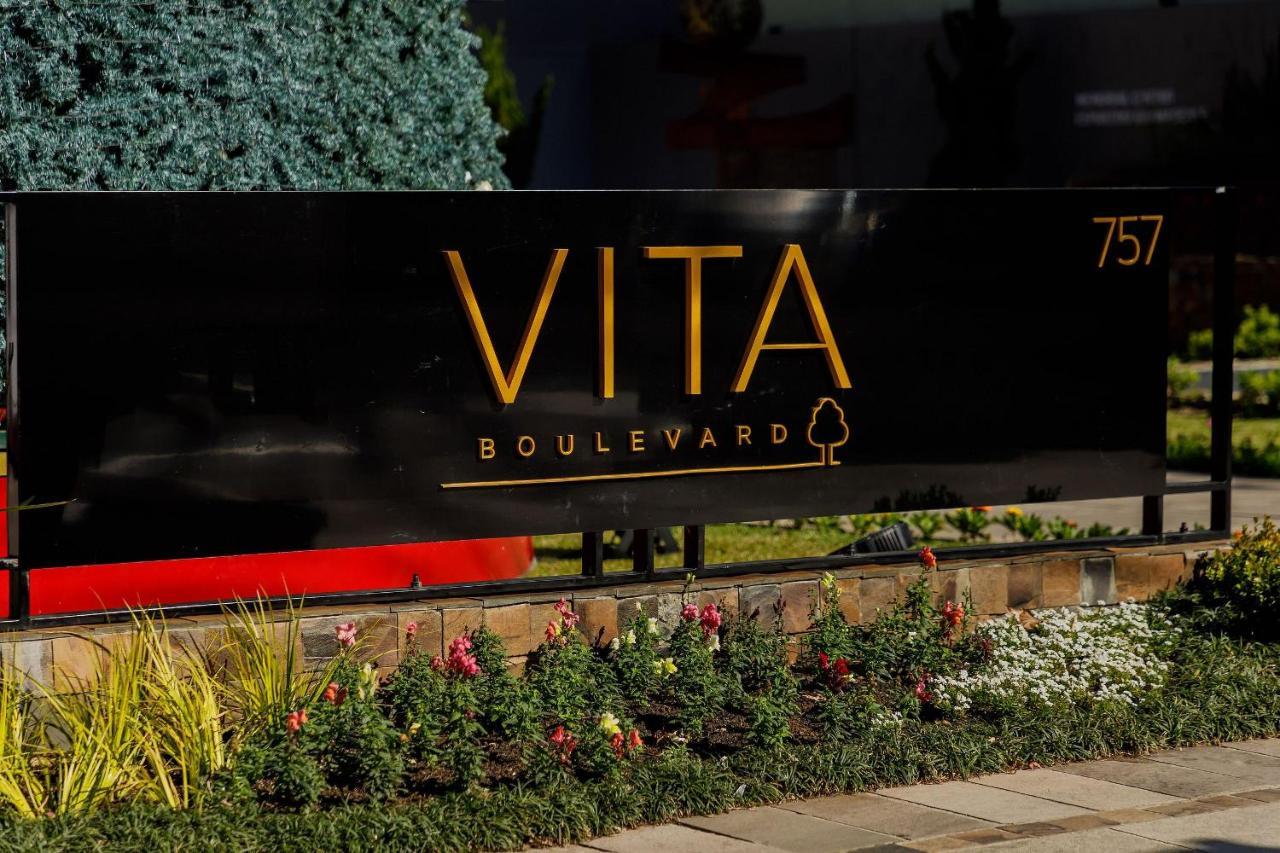 Apto Vita Boulevard Duas Suites กรามาโด ภายนอก รูปภาพ